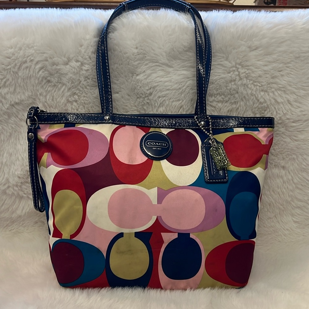 COACH | Signature Scarf Print Tote NWT